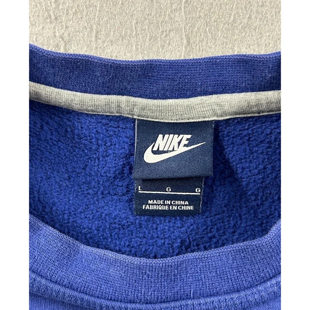 Y2K Nike Men’s Spell Out Crewneck Sweatshirt